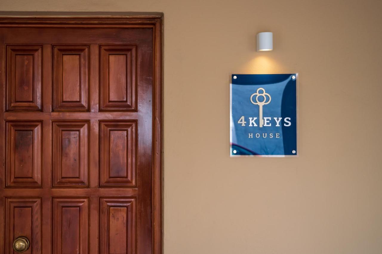 4keys House 4 * Tripoli